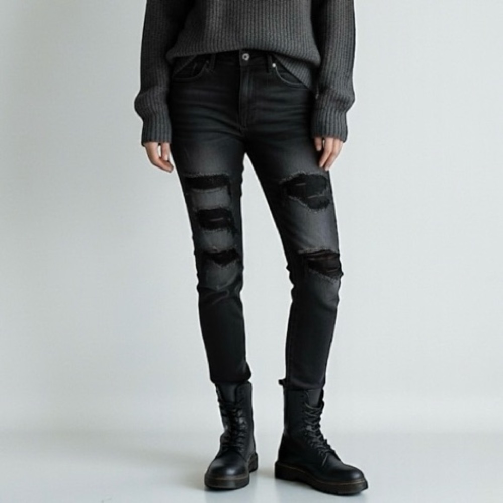 4/$40 KDNK Distressed Faded Style‎ with Fishnet Black Denim Jeans